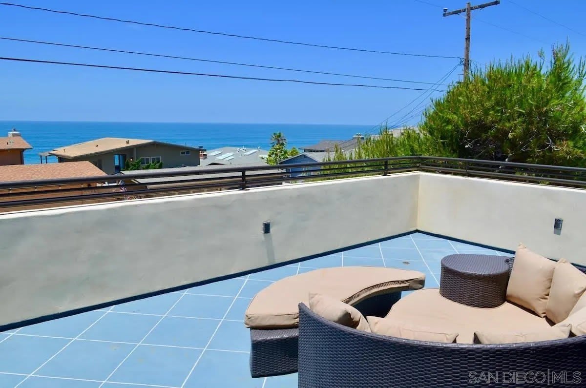 1235 Neptune Ave – photo 4