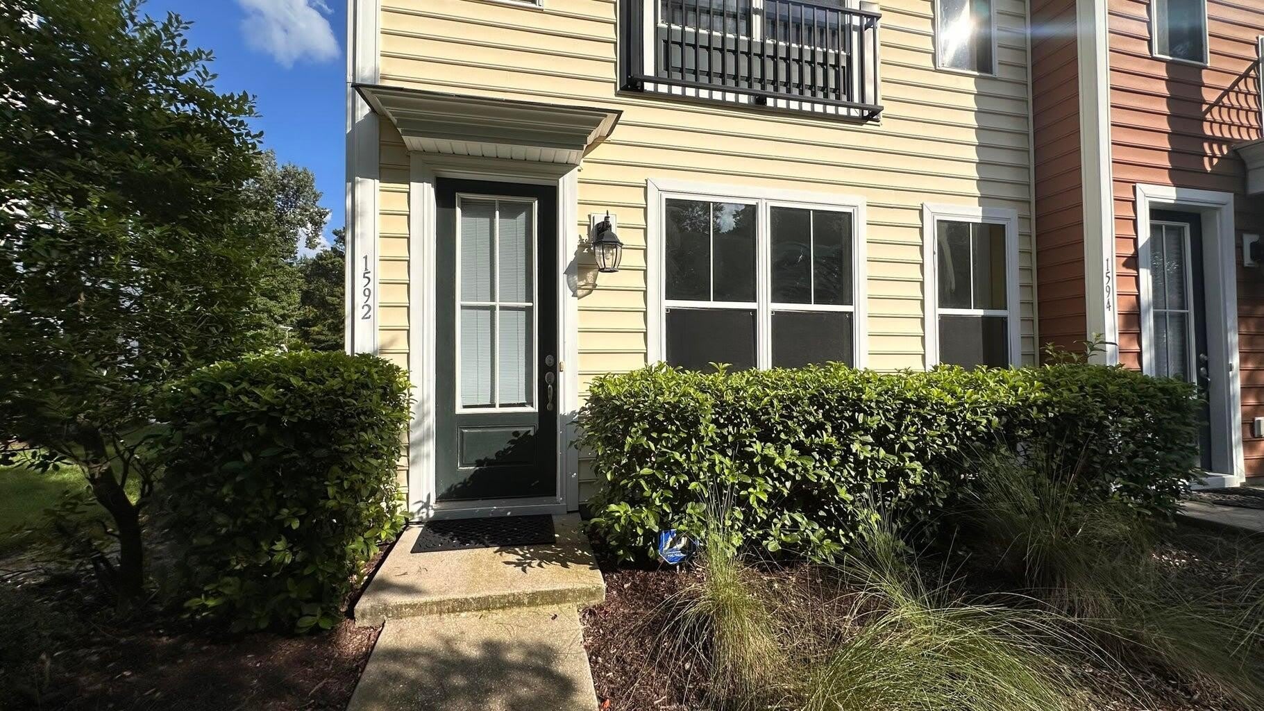 1592 Bluewater Way – photo 2