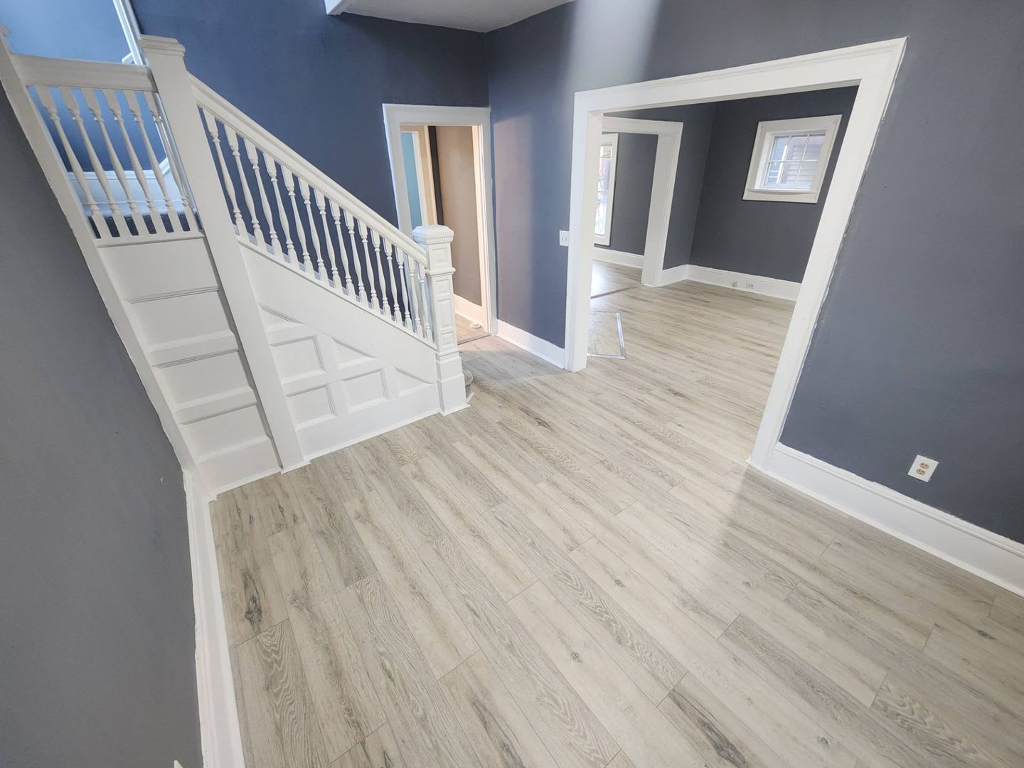 Beautiful 4-Bedroom Family Home – $200 Move-In Special + 13-Month Lease Bonus! – photo 5