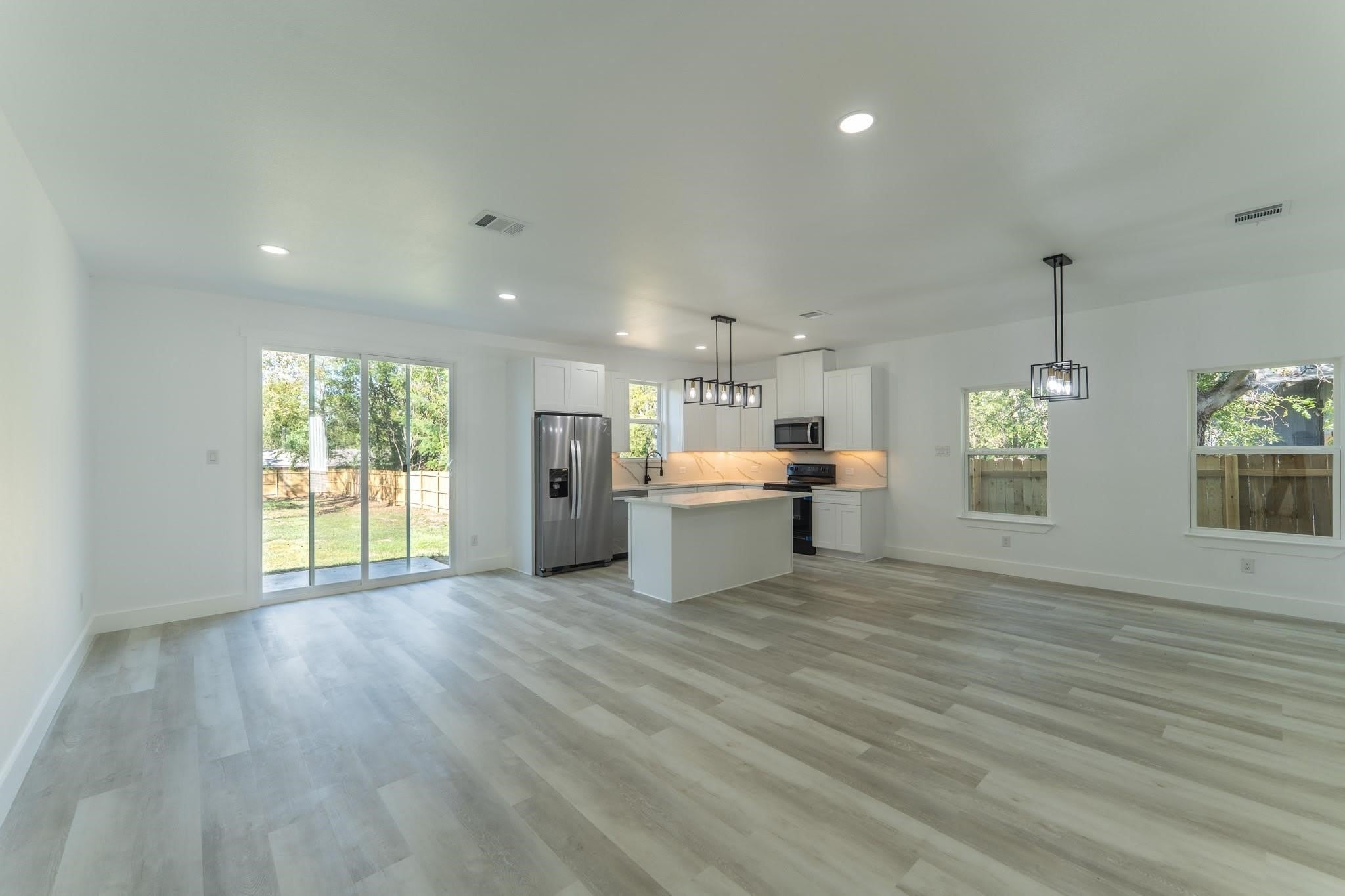 316 Beckham Street W – photo 3