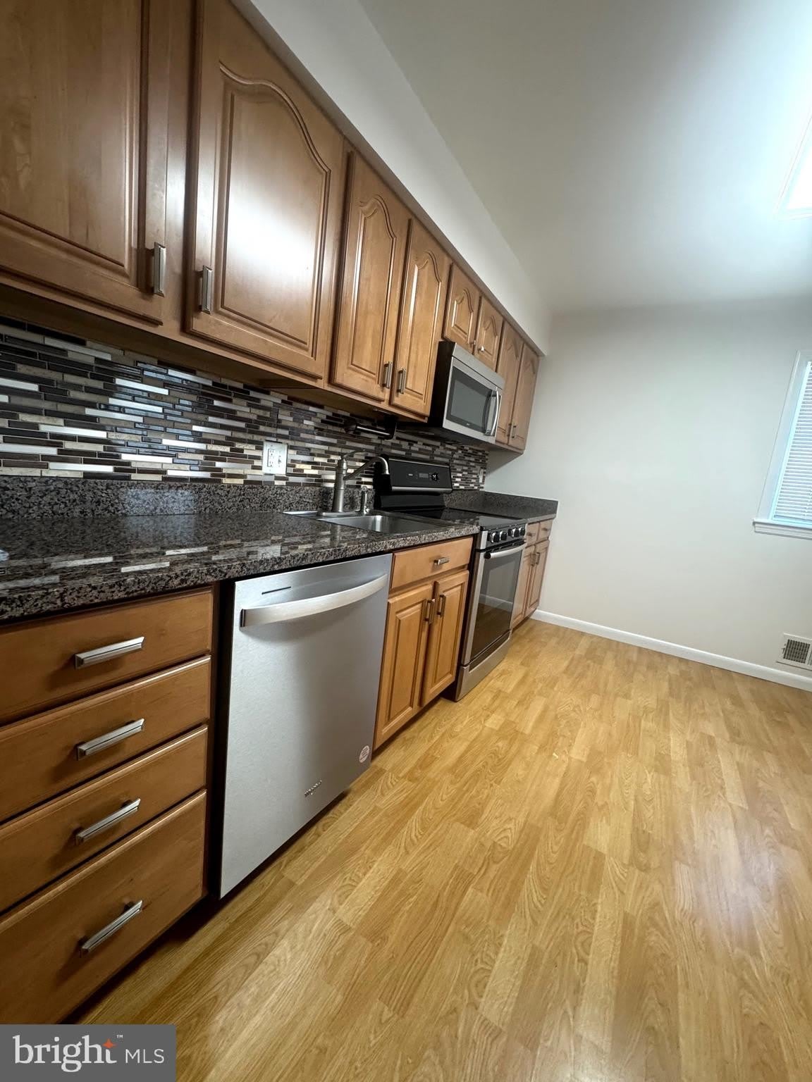 6718 CHESTNUT OAK Lane – photo 3