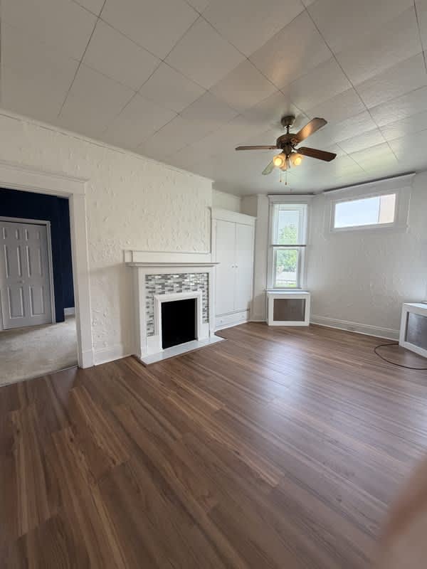 172 Ulysses Street 1 – photo 2