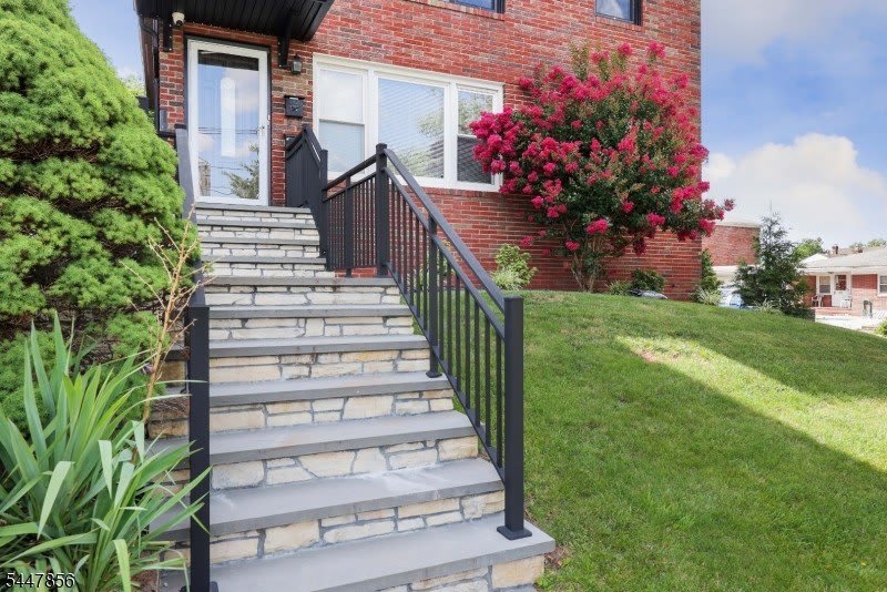 400 Knopf St – photo 5