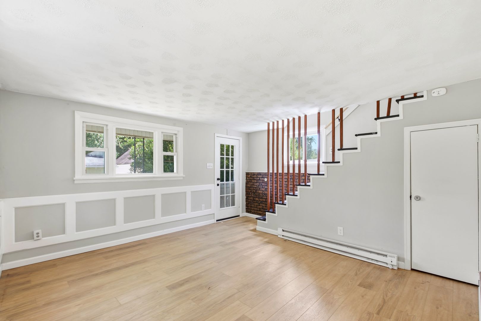 606 Meadow Ave – photo 3
