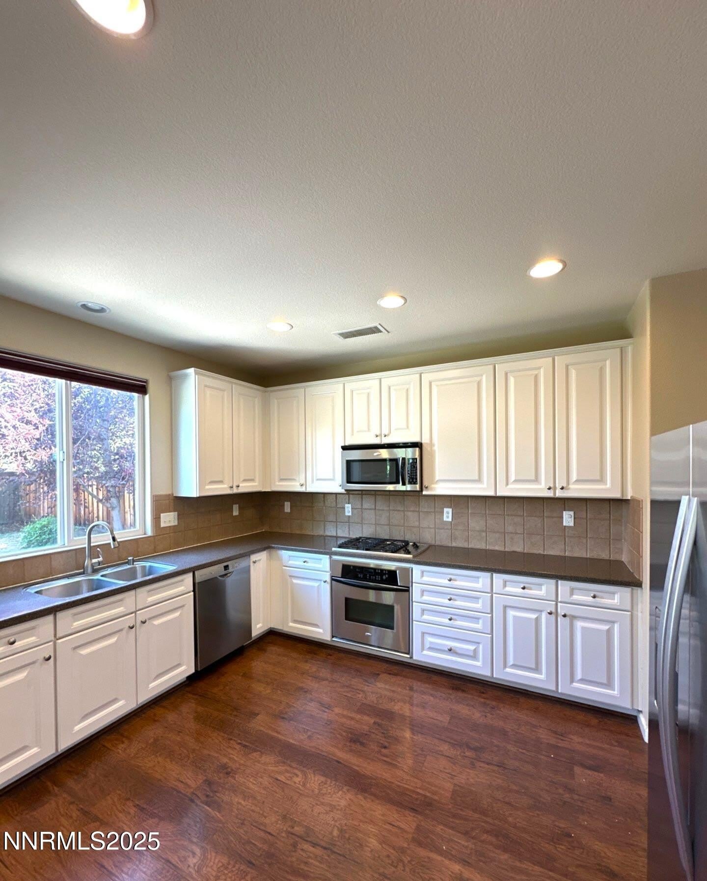 545 Terracina Way – photo 3