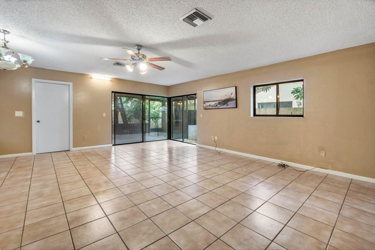 2780 Norfolk Pine Court – photo 4