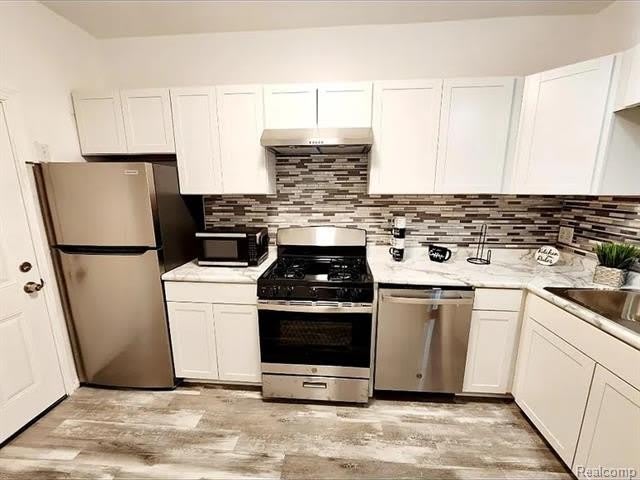 2256 Montclair Street – photo 4