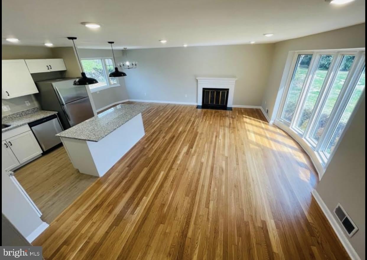 6810 FERN Lane – photo 2