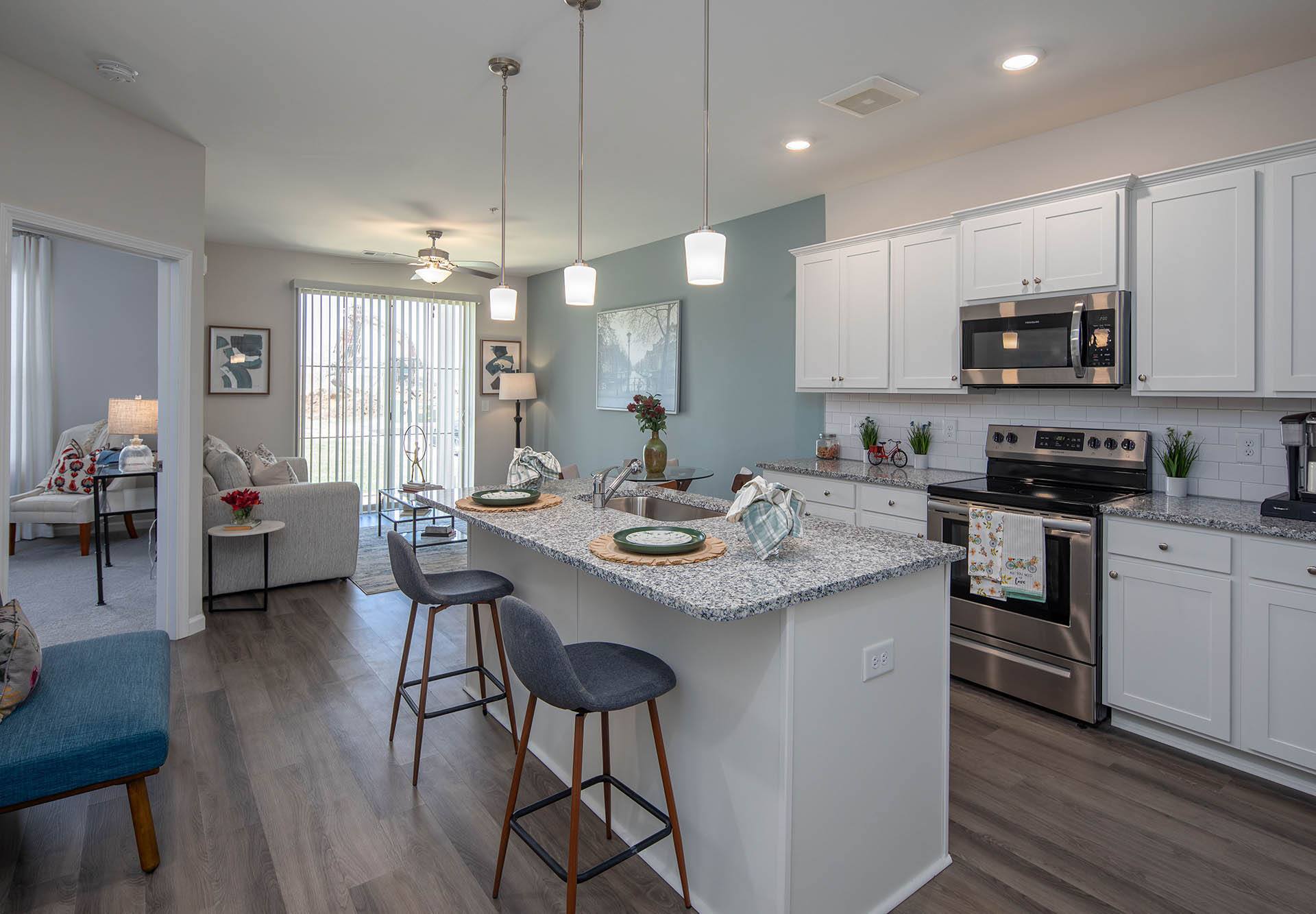 Crest At Arden Village Apartments – photo 2