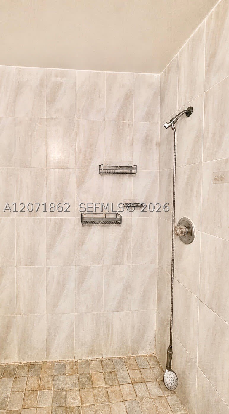 2653 SW 51st St – photo 5