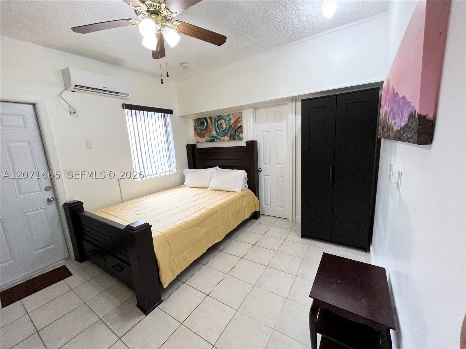 3054 NW 18TH ST – photo 2