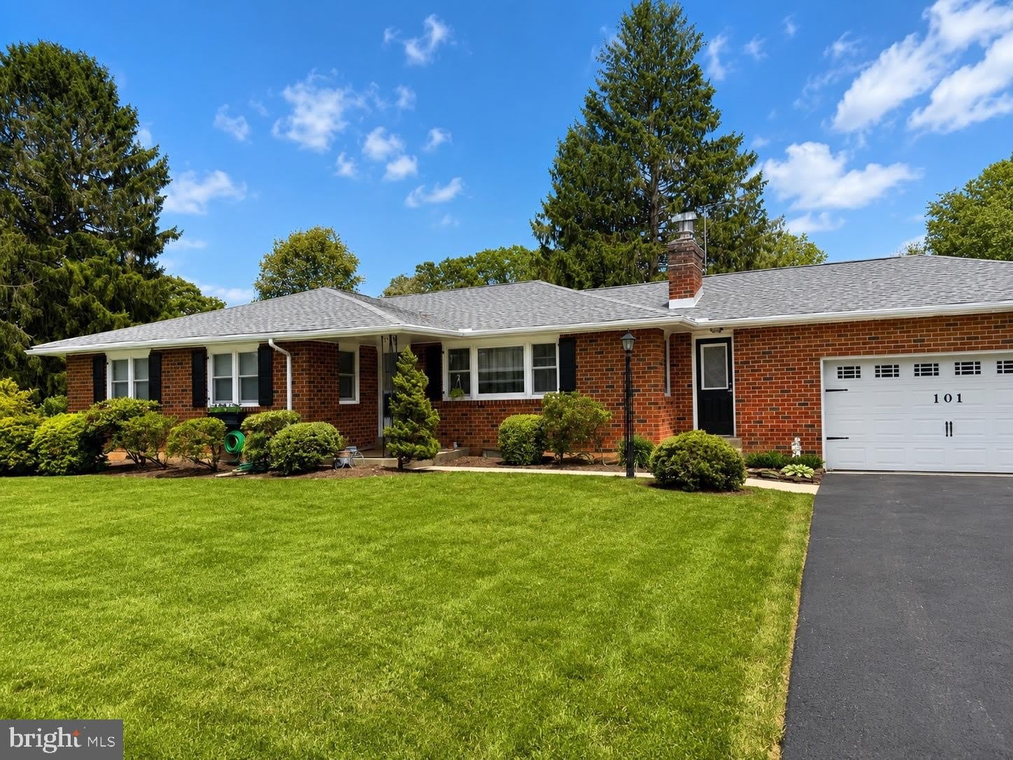 101 PARK Drive – photo 1