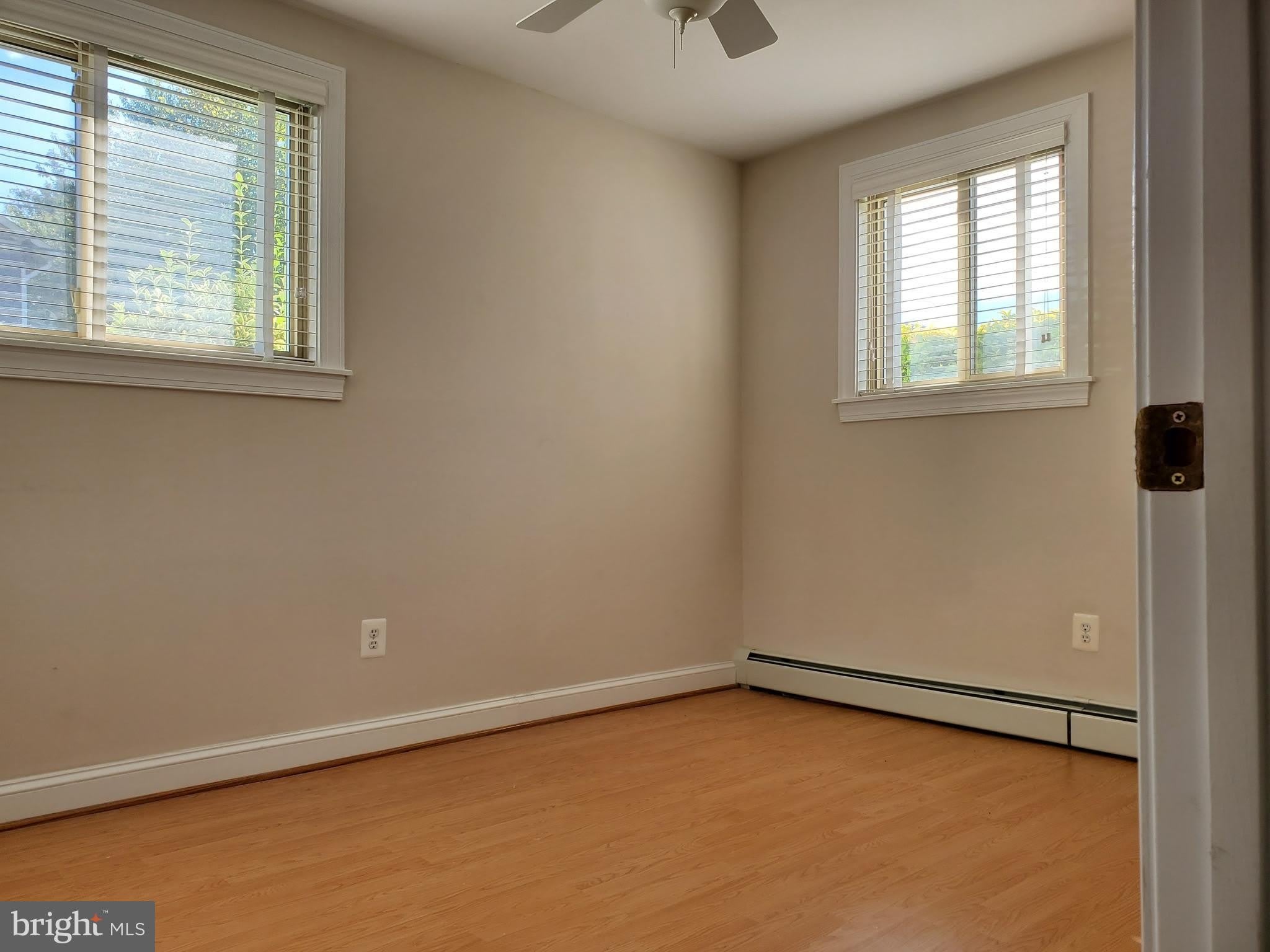 206 E WINDSOR Avenue – photo 5