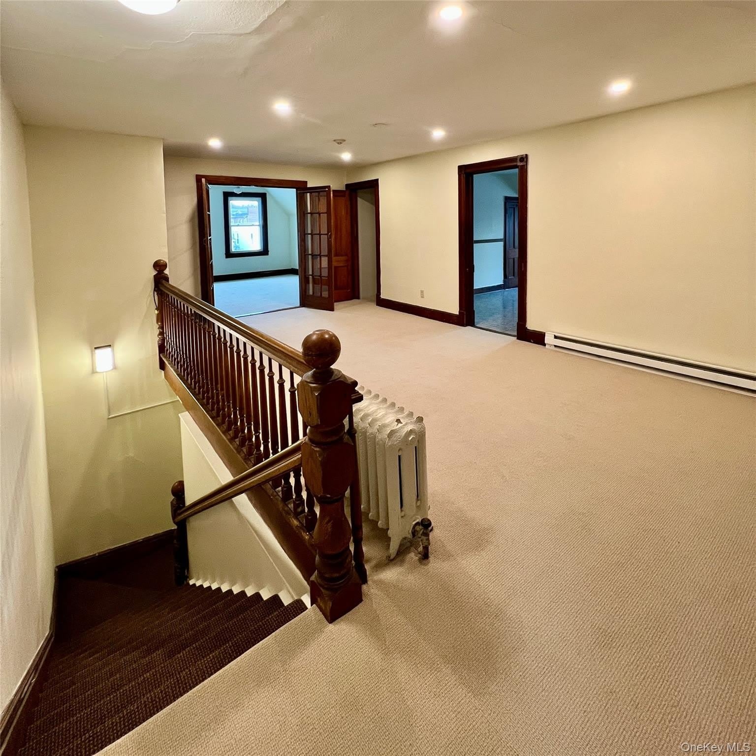 32 Parkway – photo 2