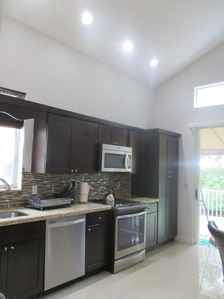 16835 Southwest 49th Court – photo 2