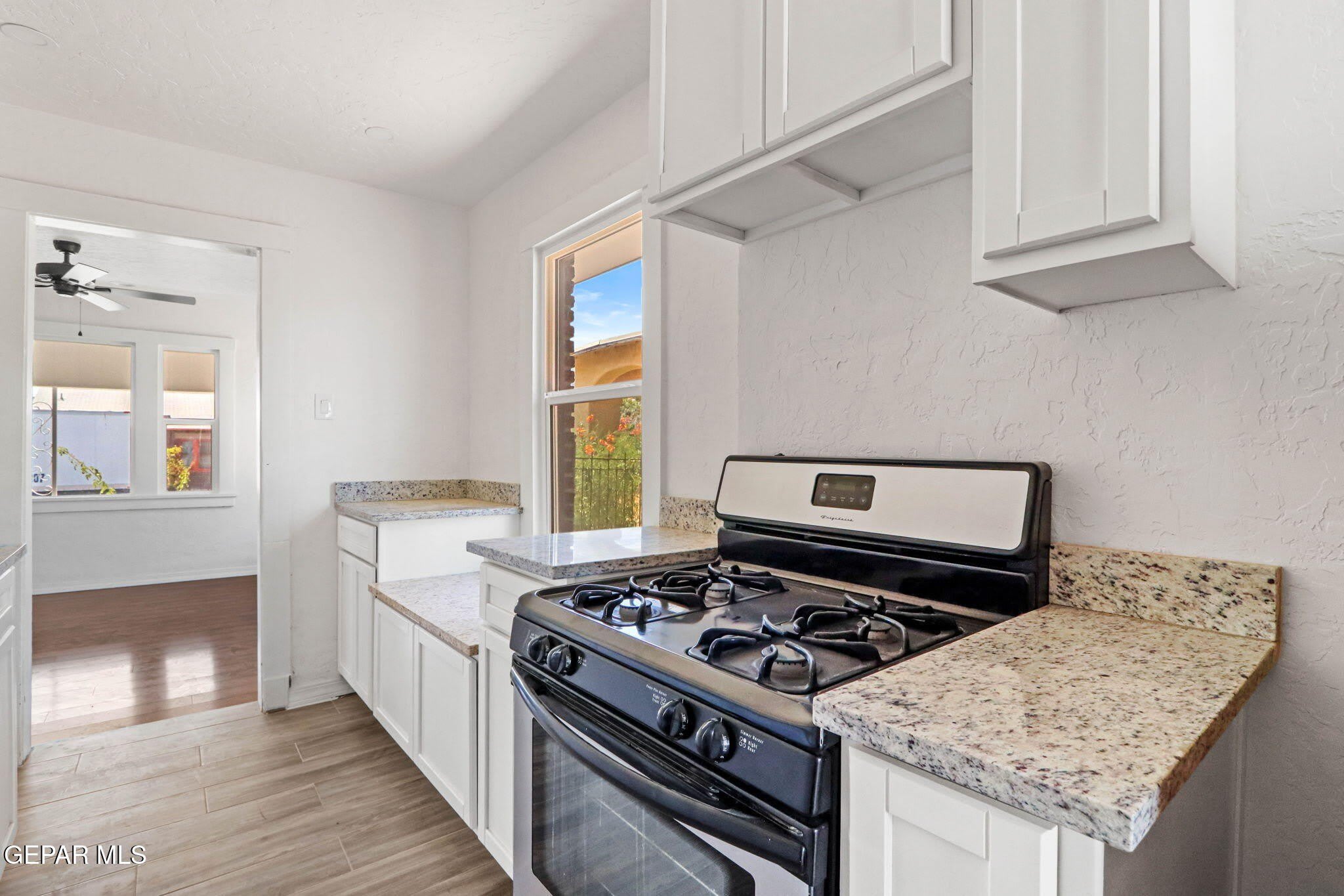 1116 N COPIA Street – photo 3