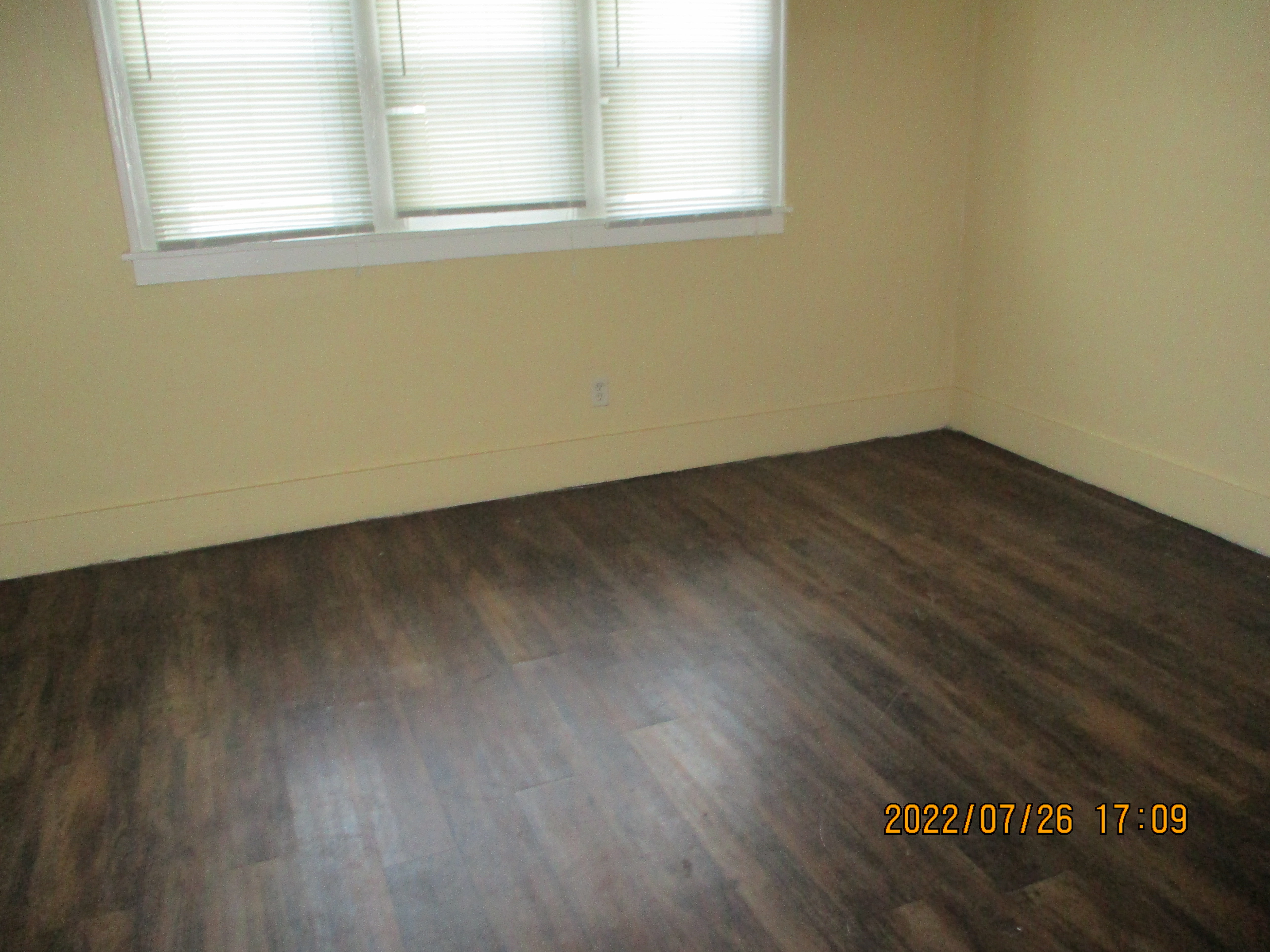 19989 Cameron St 2nd Fl – photo 3