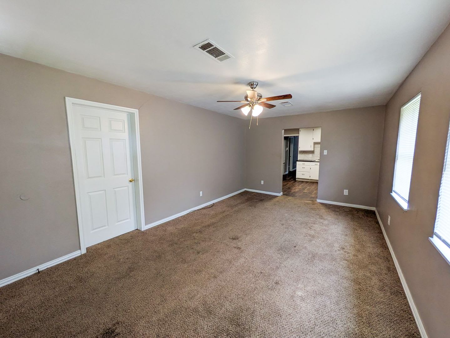 1624 Franklin Ave, Nederland TX 77627 – photo 4