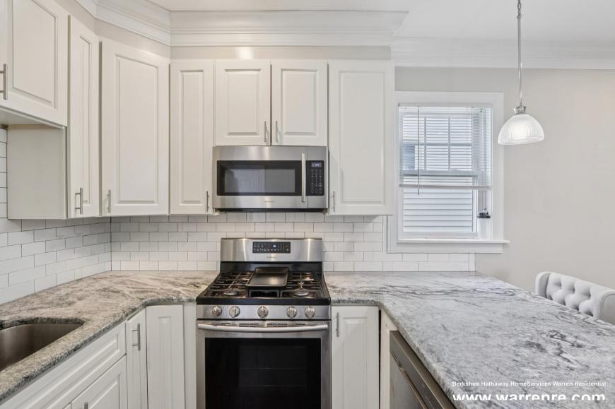 1048 Saratoga St. – photo 5