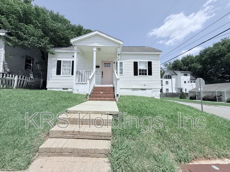 617 E Cabarrus Street – photo 1