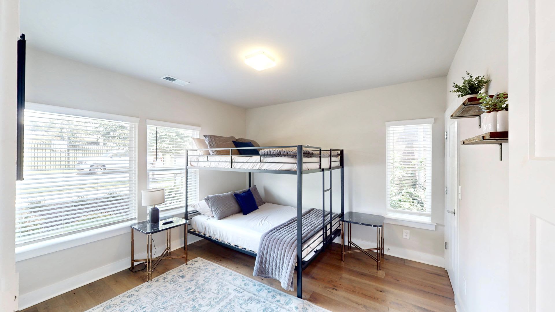 2115 Isom Street – photo 4