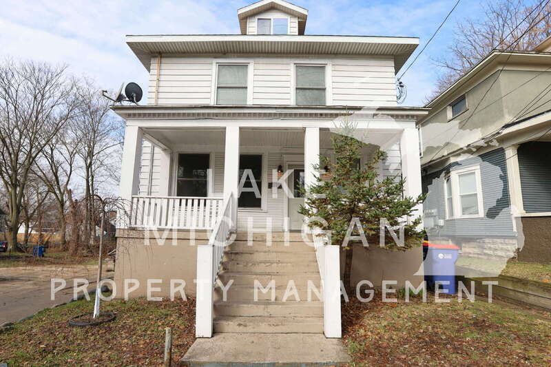 437 Eastern Avenue Southeast – photo 1