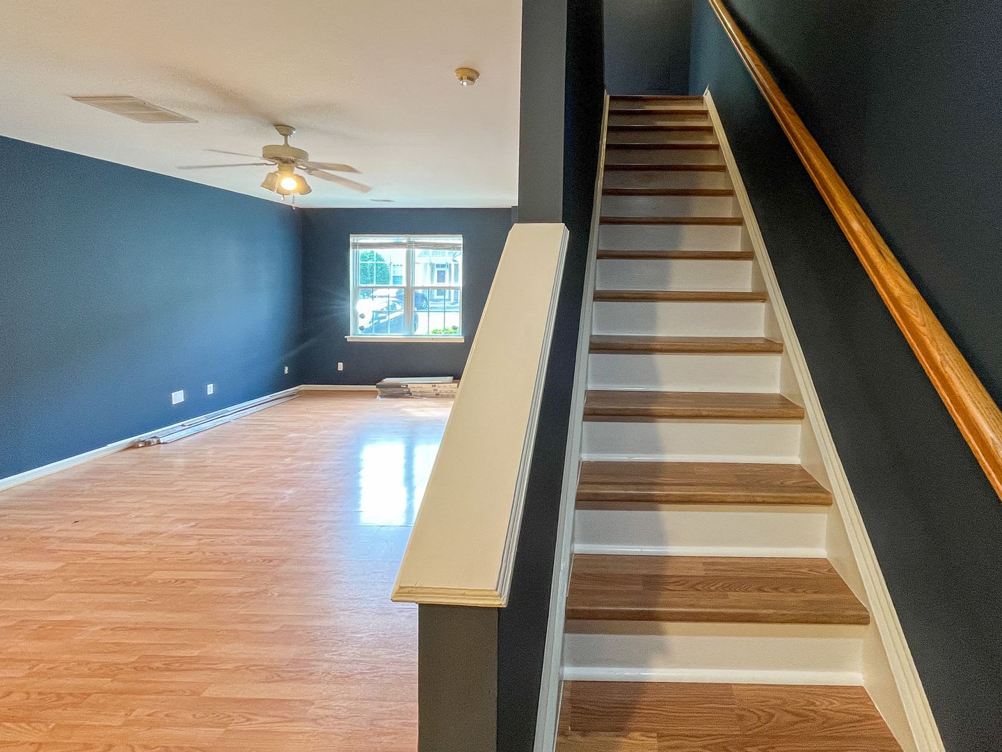 3BD/2.5BA Townhouse – photo 2
