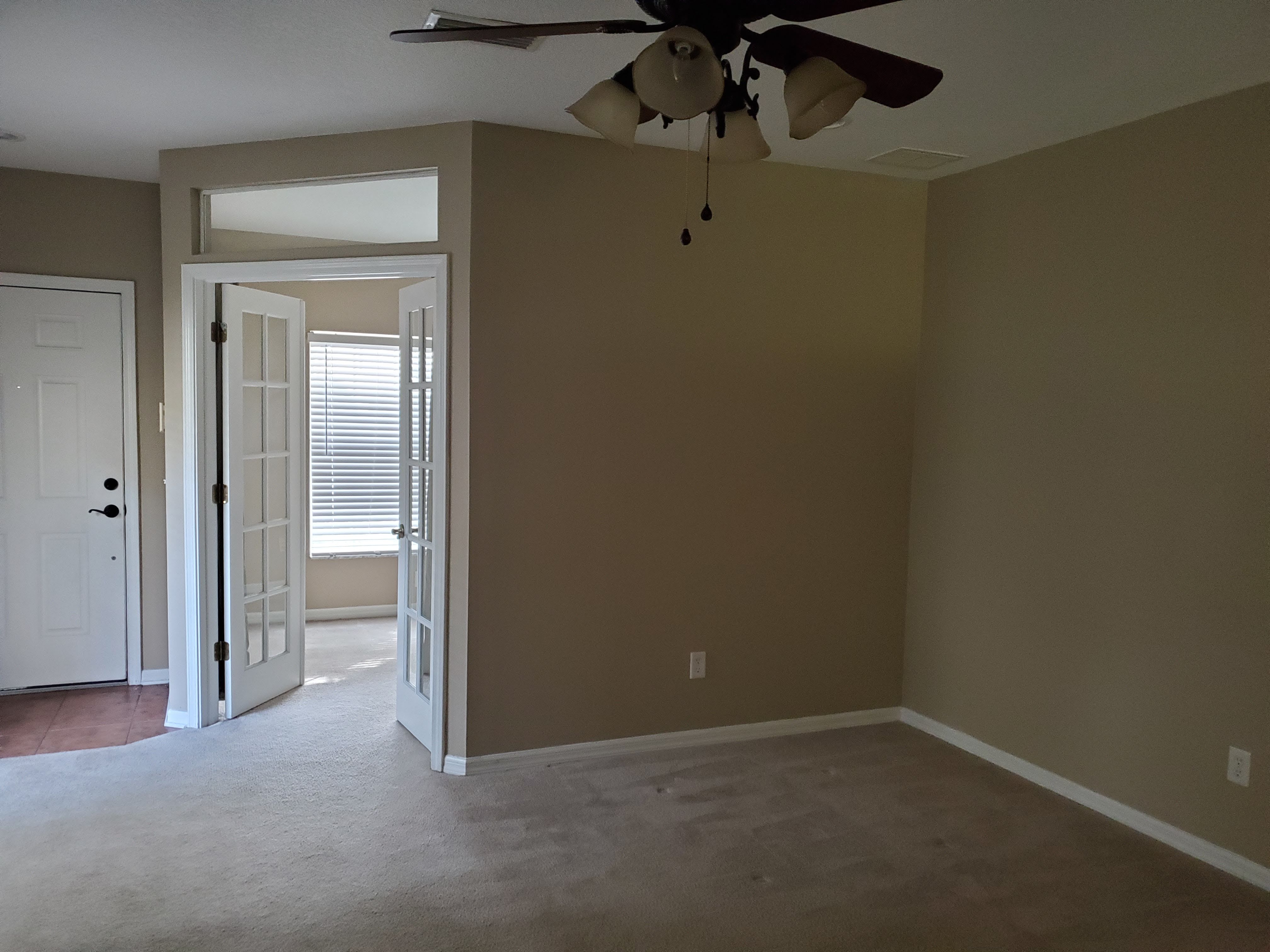 15924 Fishhawk Creek Ln – photo 2
