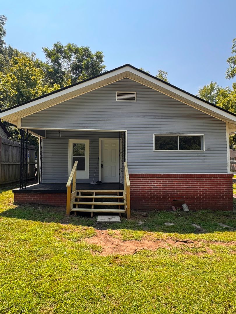 316 E Forest Ave – photo 1