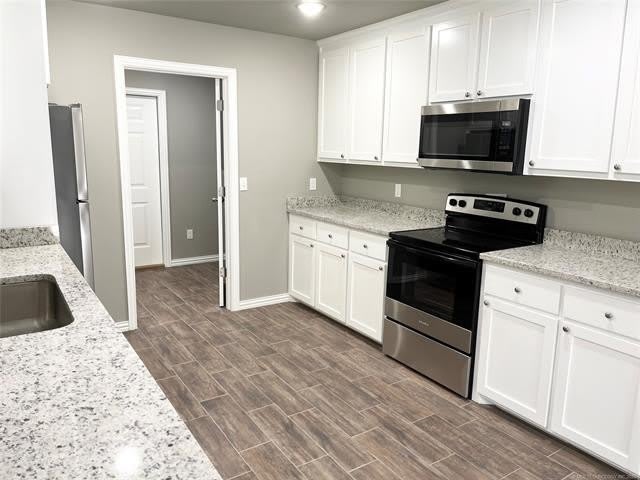 504 S 14th Avenue – photo 5