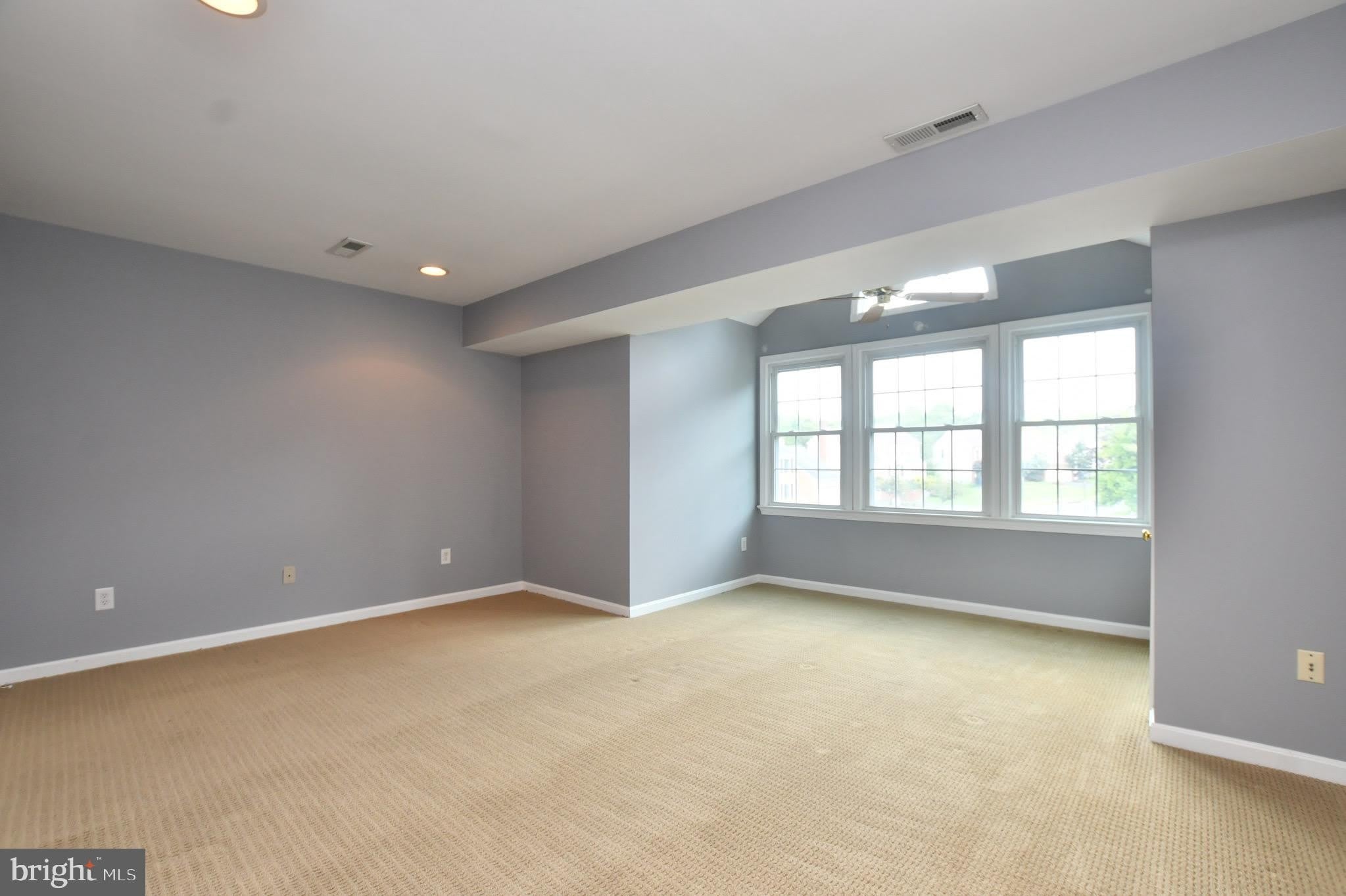 350 COPPERFIELD Lane – photo 5
