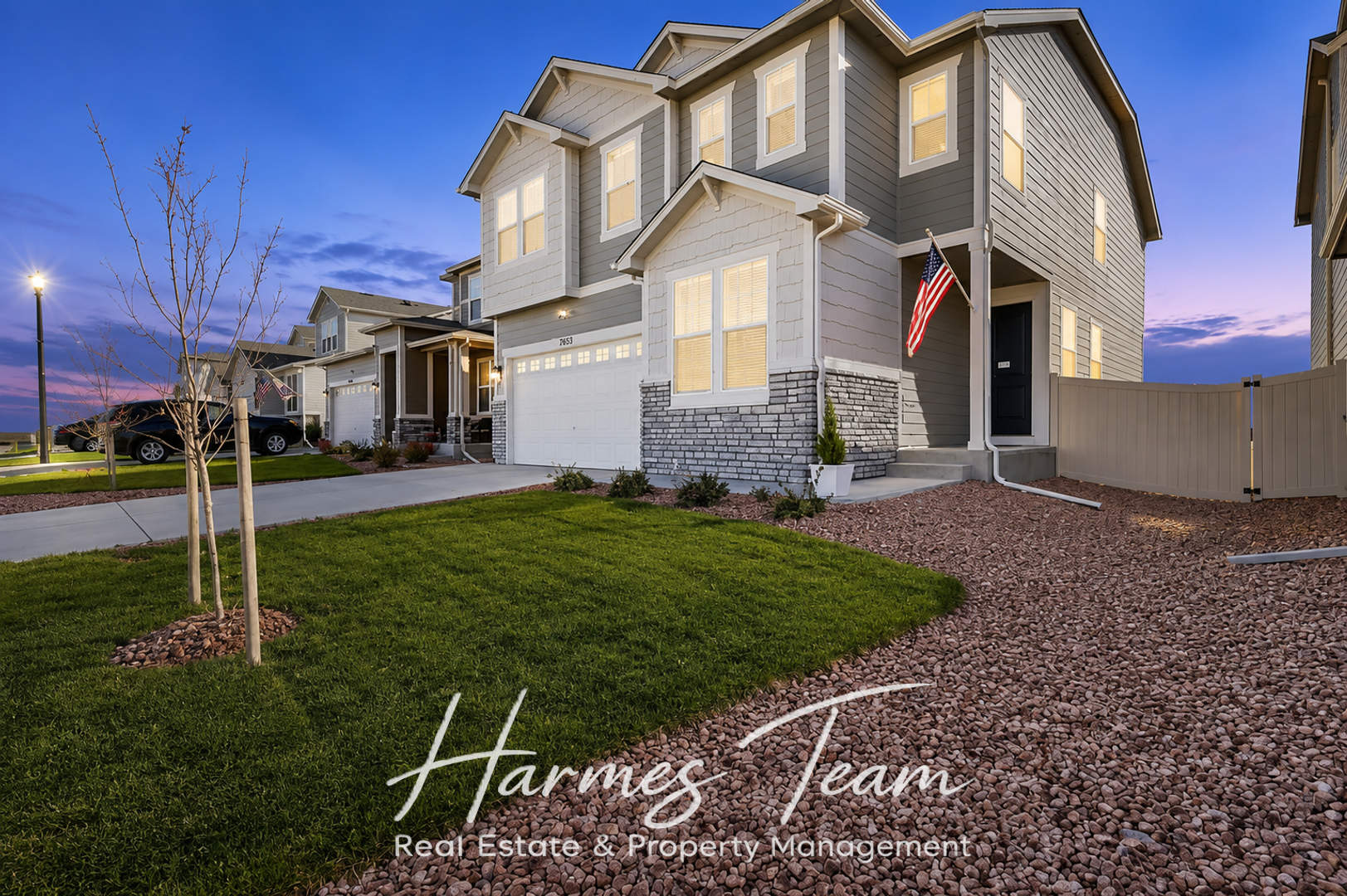 Beautiful 5 Bedroom Home in the Trails of Aspen Ridge – photo 3