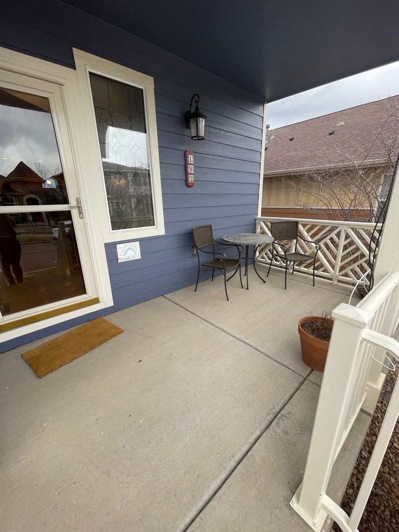 4 Bed 4 Bath Home In Gold Hill Mesa Located Across From Bear Creek Park And Minutes From Downtown – photo 2