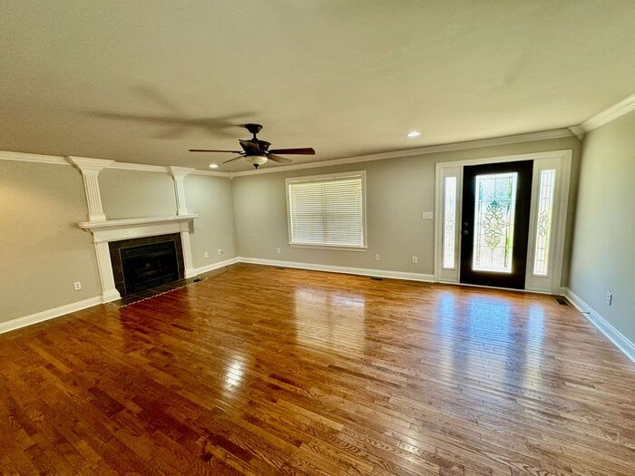 996 New Market Road – photo 2