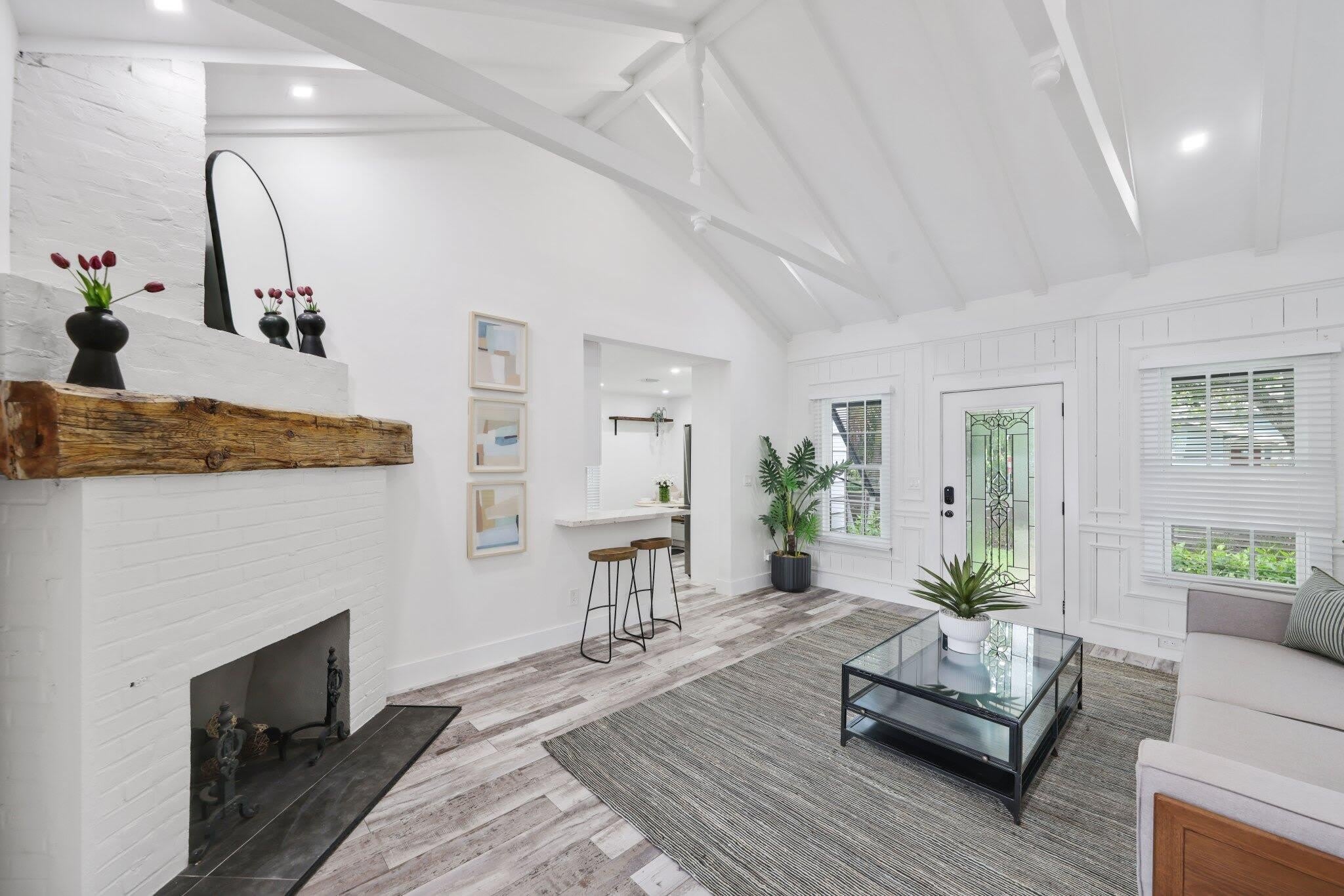 744 SUNSET Road – photo 4