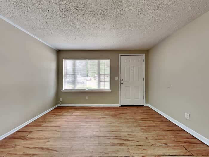 5226 Timawatha Avenue – photo 4