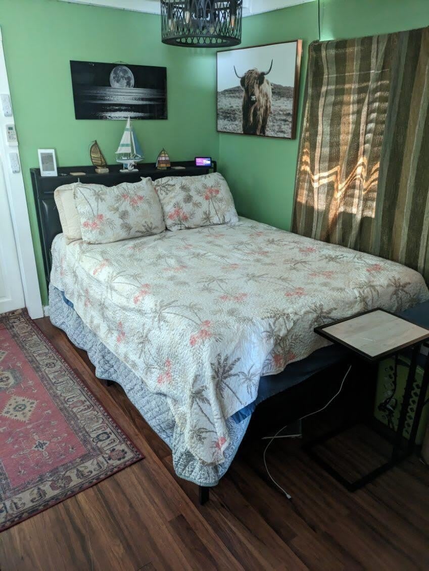 1703 Johnson Street – photo 3