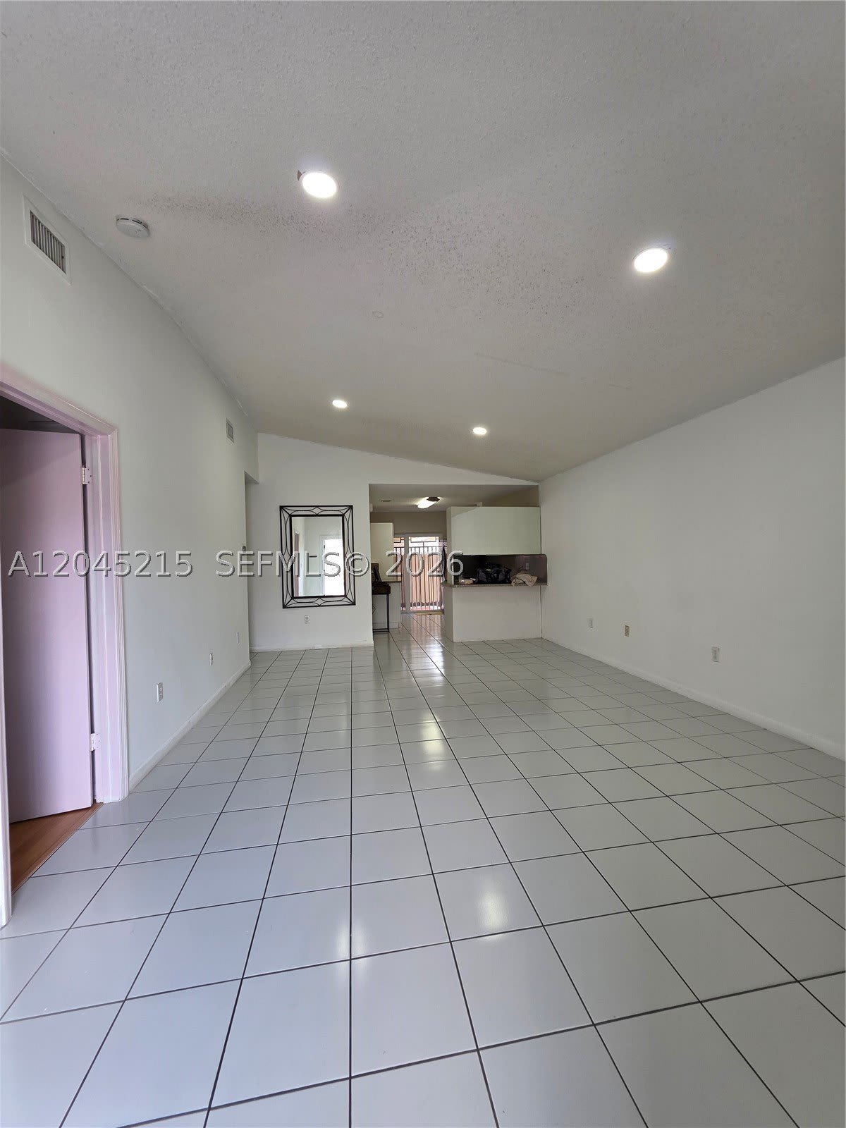 8905 NW 121 ST – photo 4