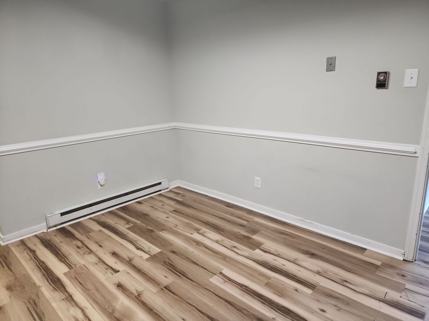 Coming Soon! Charming 3-Bedroom Home in Woodhaven Shores! – photo 5