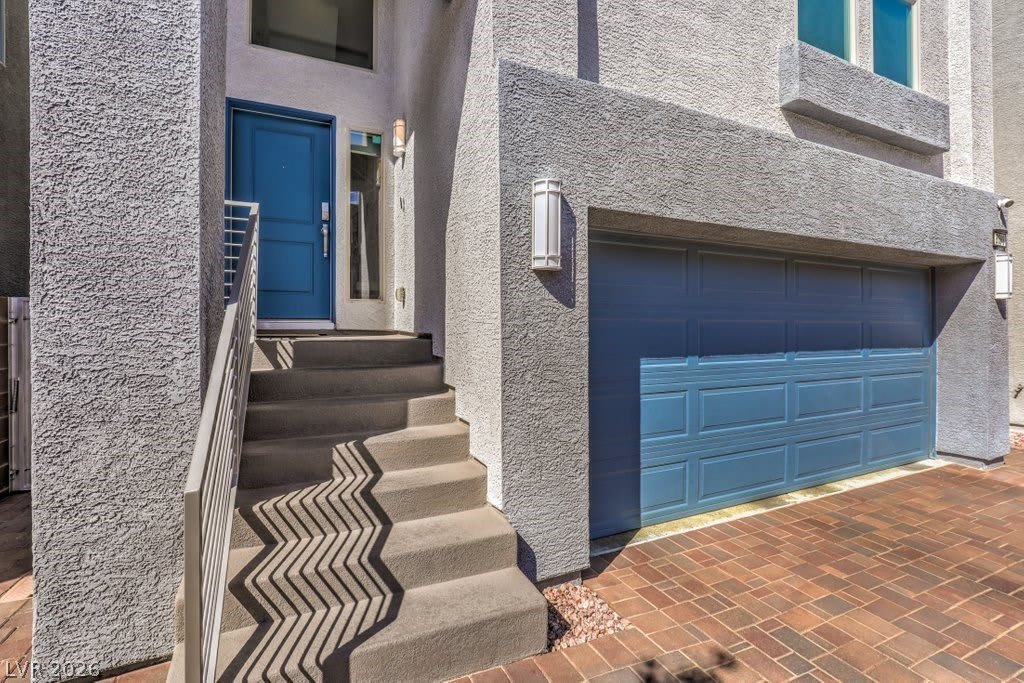 8086 Misty Canyon Avenue – photo 3