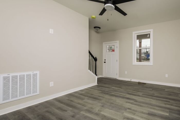 202 South Driver Street – photo 5