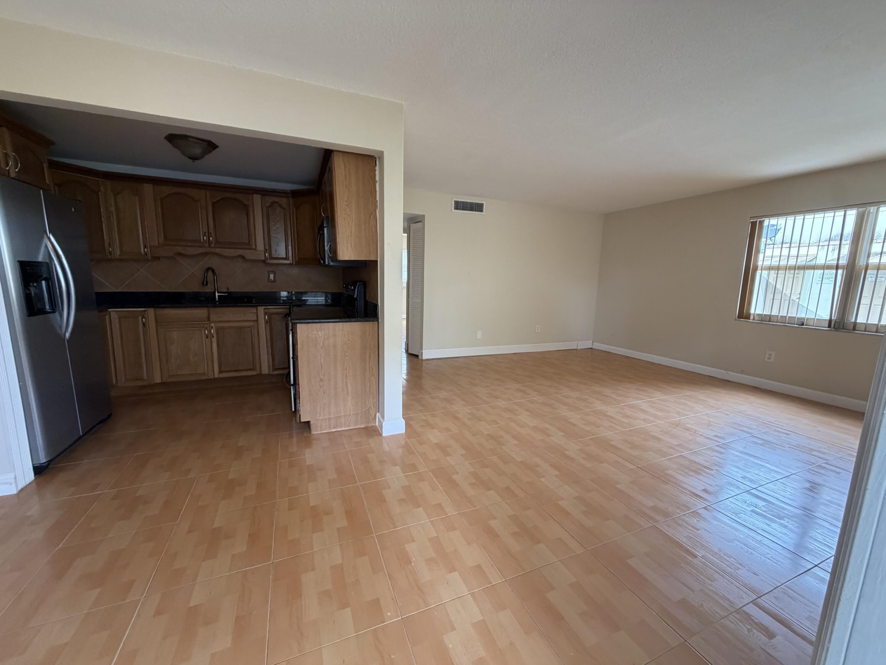 3660 SW 60th Avenue – photo 5