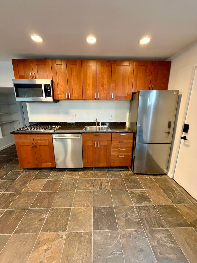643 Edna Street – photo 3