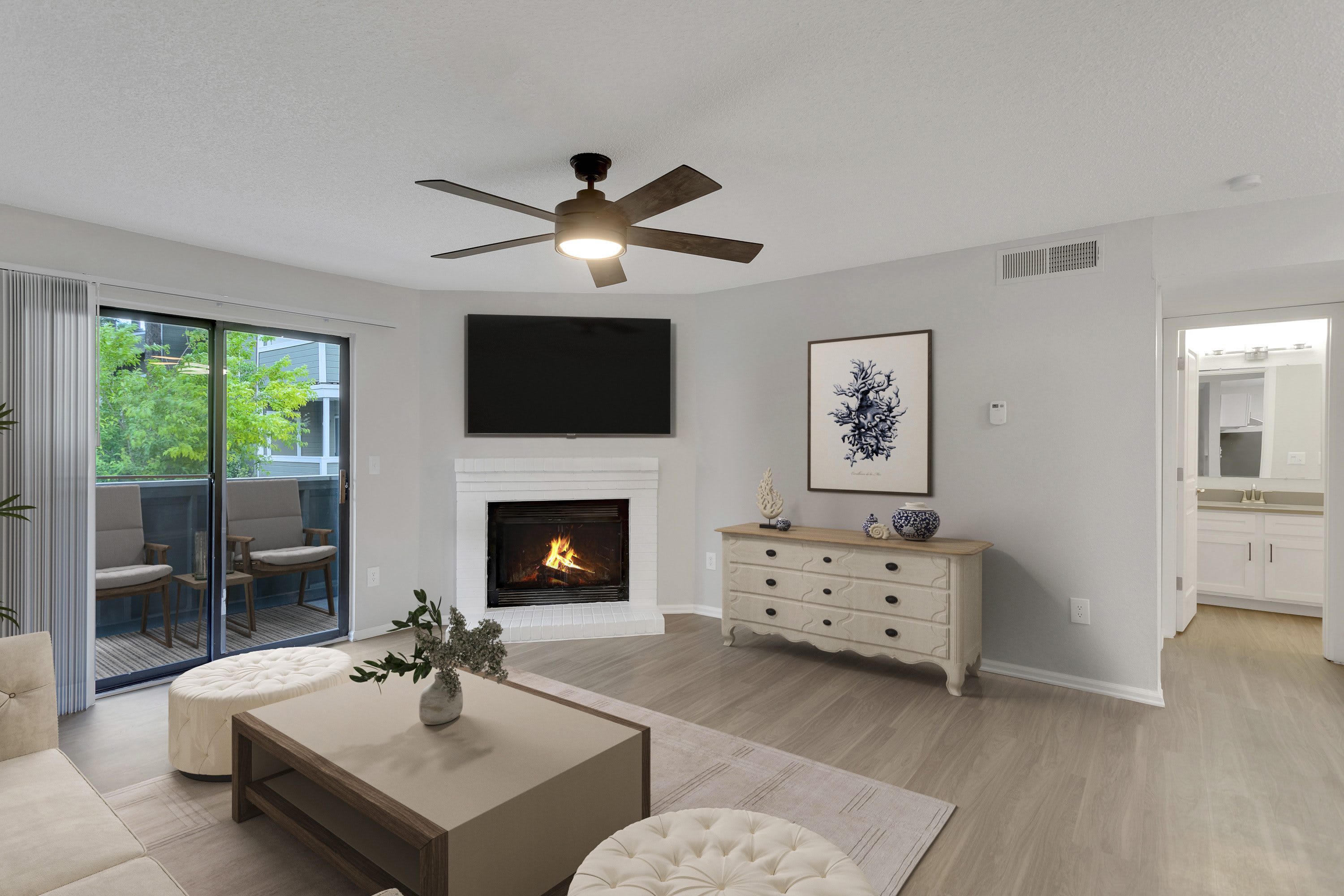 Hadley – photo 2