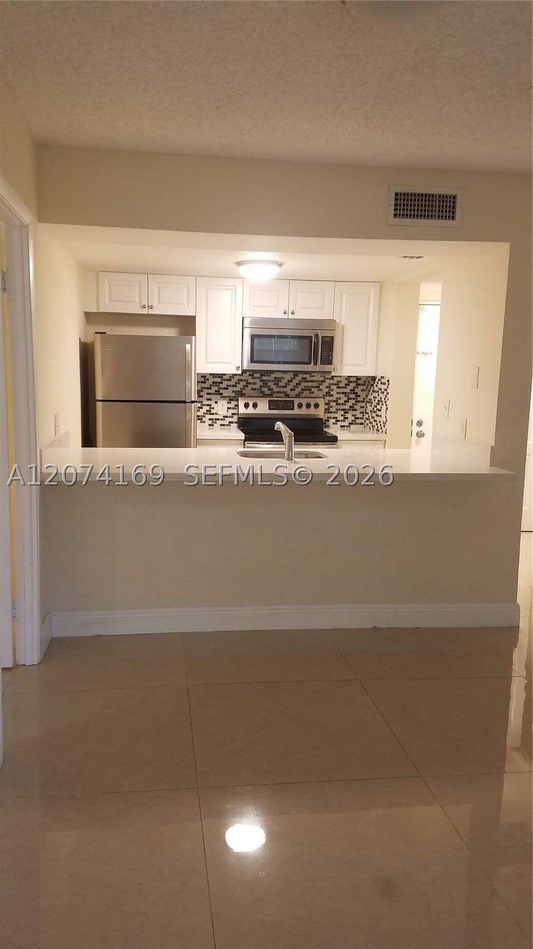 8100 Geneva Ct – photo 3