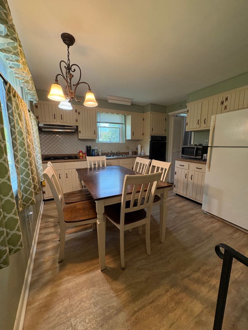 Spacious Lake Walker 3Bd 2 5Ba Home Available 9 1 – photo 4