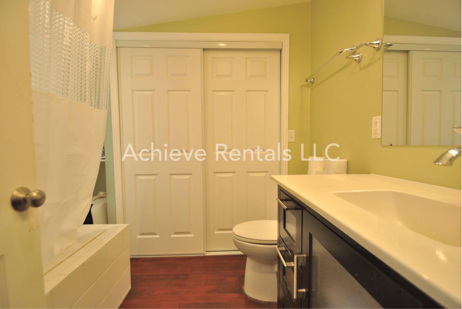 Charming Logan Home – photo 4