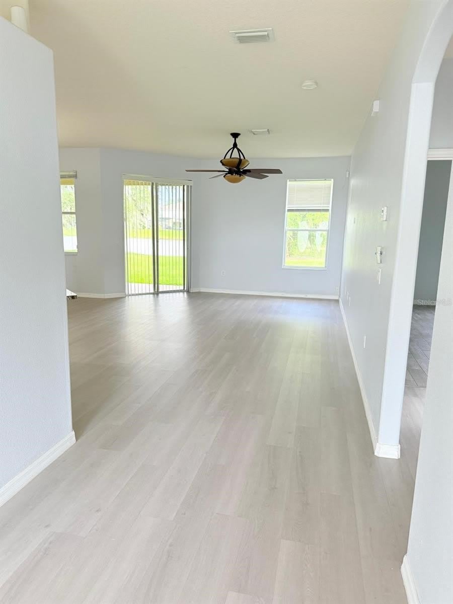 1905 FAIRWAY Loop – photo 2