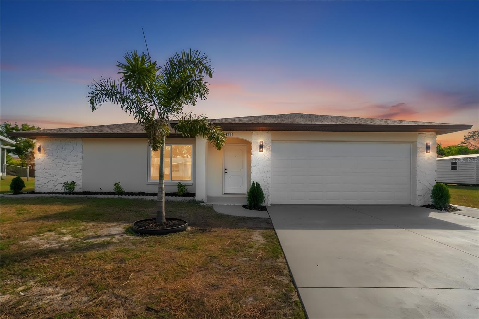 1461 ROYAL Road – photo 1