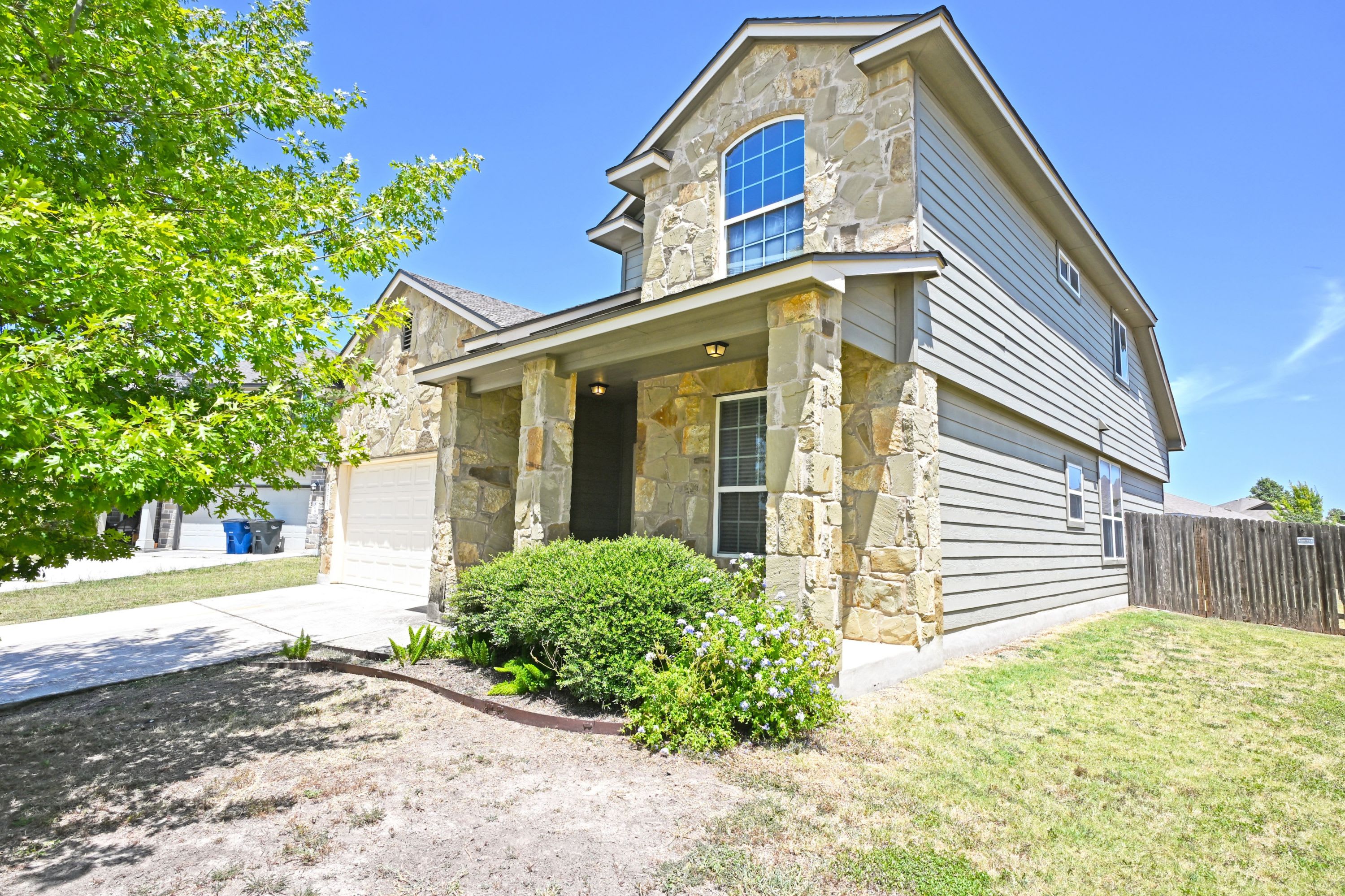 2231 Hawk Drive – photo 2